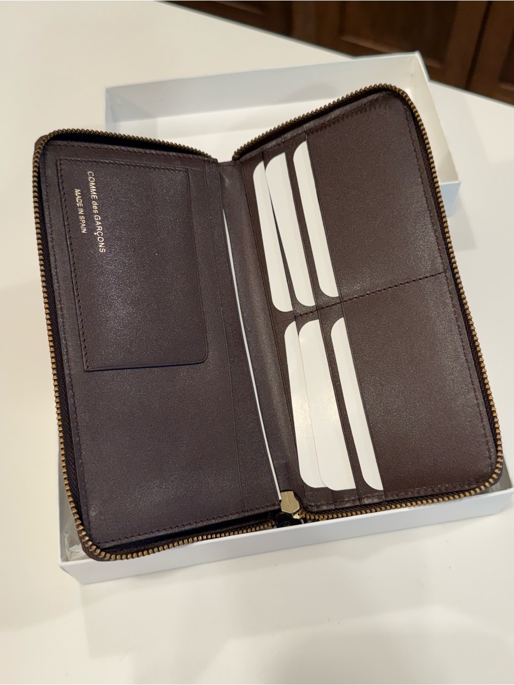 Comme des Garcons Embossed Clover Zip Wallet in Dark Brown - Picture 4 of 4